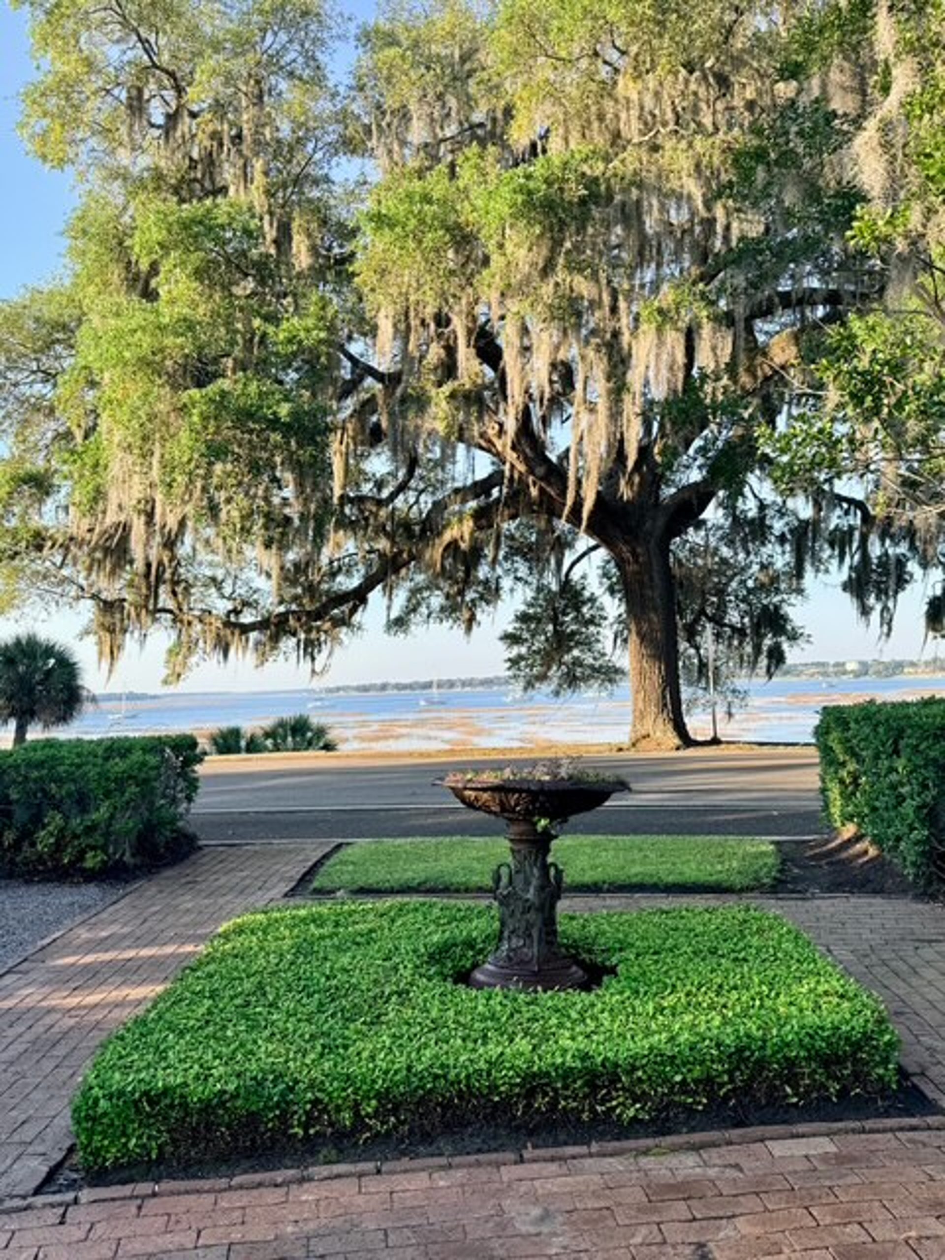Where Beaufort Comes to Eat