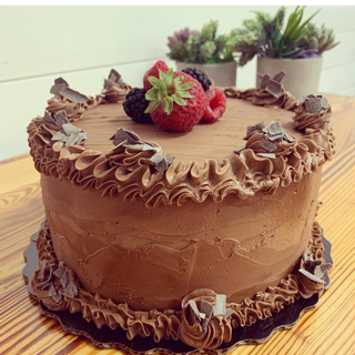 9" Round Custom Cake